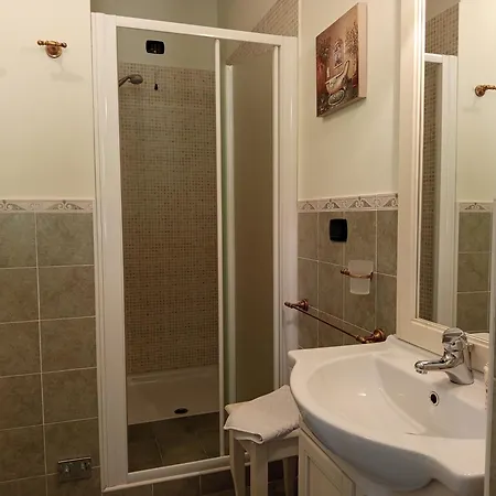 La Palazzina Di Gorgognano مزرعة للإقامة